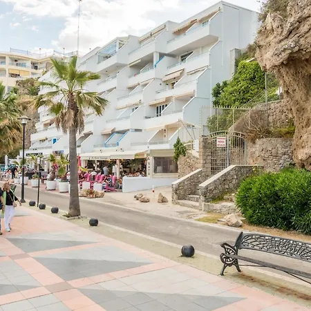 Roca Chica A Adc Apartment Torremolinos